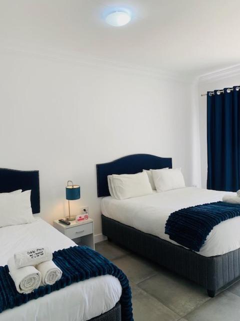 Ouklip Place Hotels Roodepoort Room photo