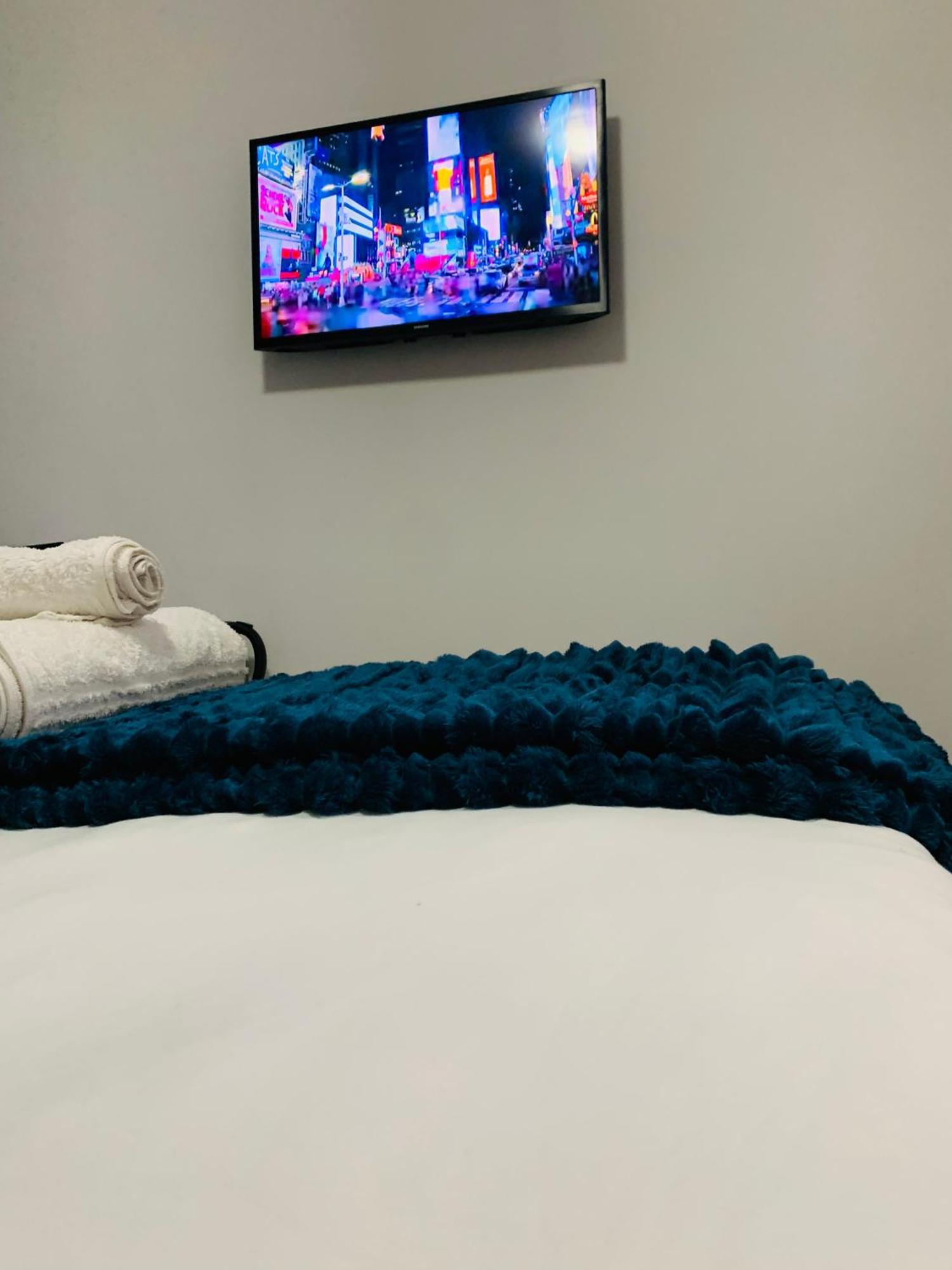 Ouklip Place Hotels Roodepoort Room photo